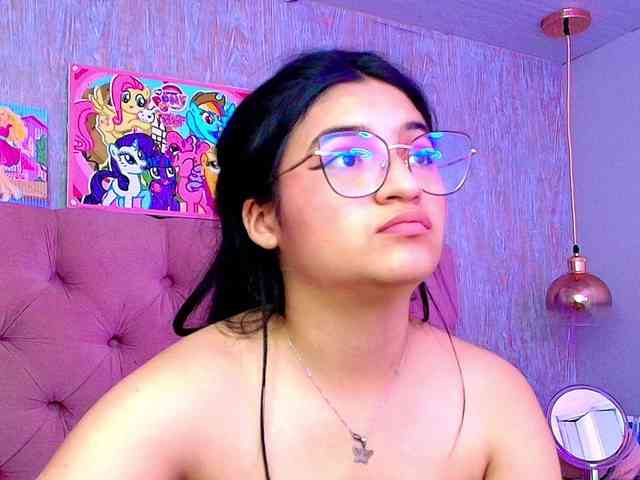 laurenelove laurenelove