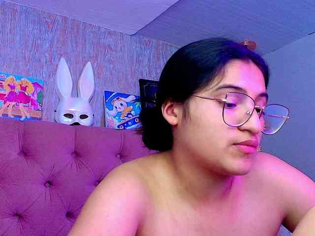 laurenelove laurenelove