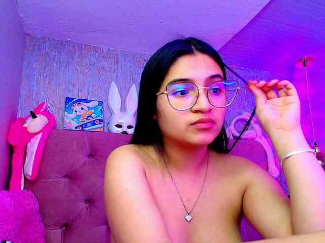 laurenelove Live Webcam on BongaCams