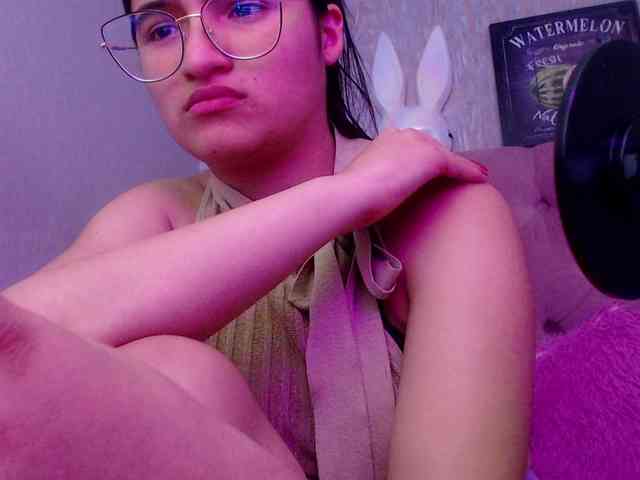 laurenelove laurenelove