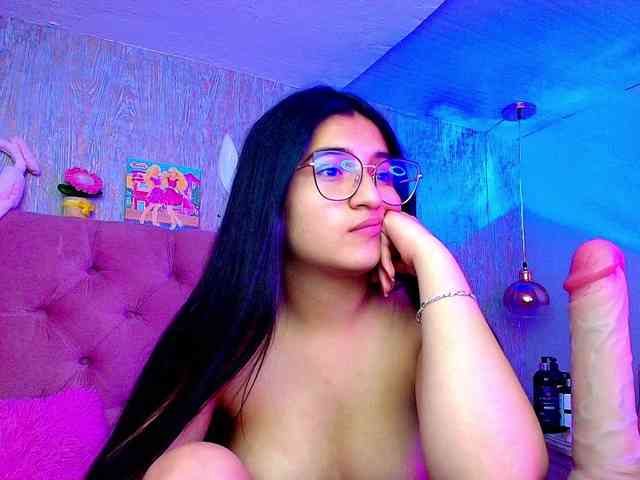 laurenelove laurenelove