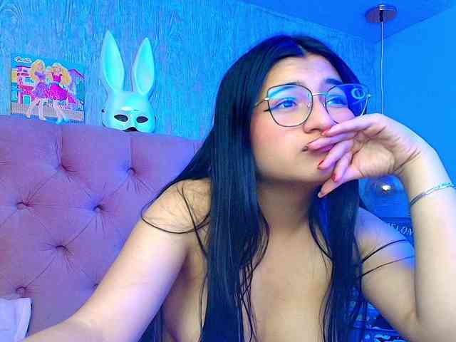 laurenelove laurenelove