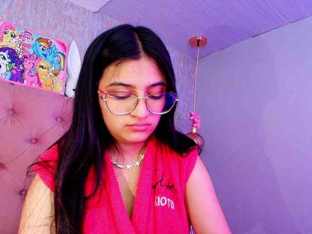 laurenelove laurenelove