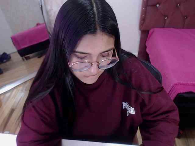 live strip chat Laurenelove