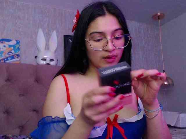 laurenelove Live Webcam on BongaCams