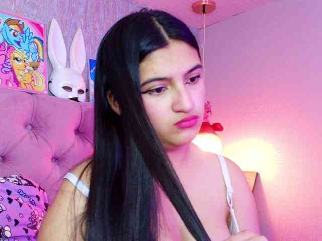 laurenelove Live Webcam on BongaCams