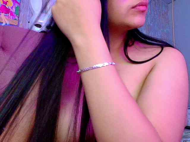 laurenelove laurenelove