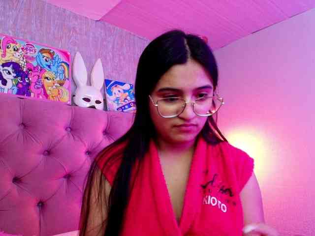 laurenelove Live Webcam on BongaCams