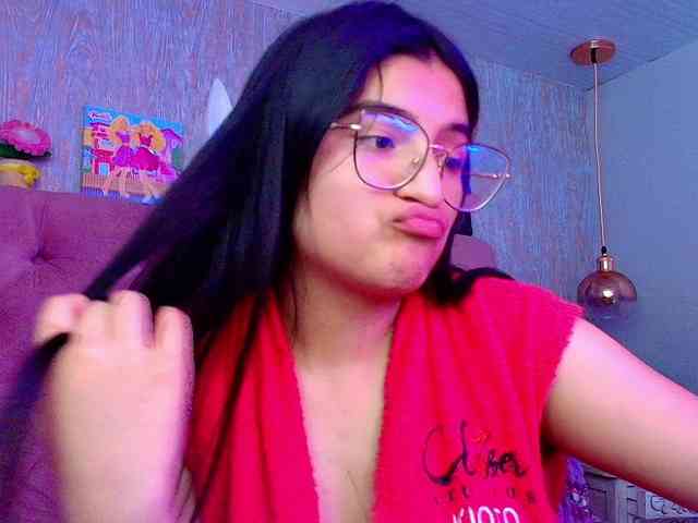 laurenelove laurenelove