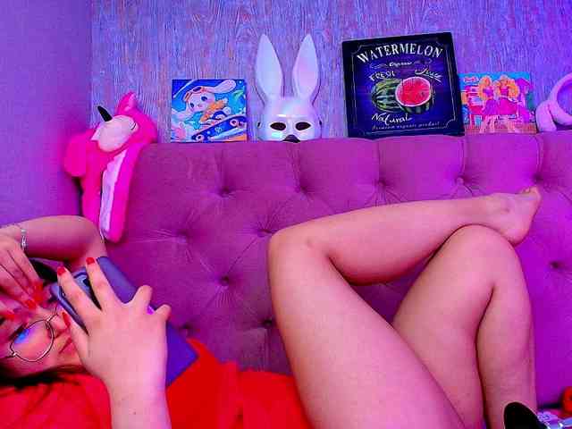 laurenelove laurenelove