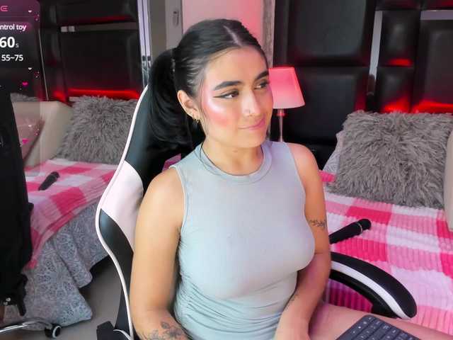  SabrinaLuke chat room