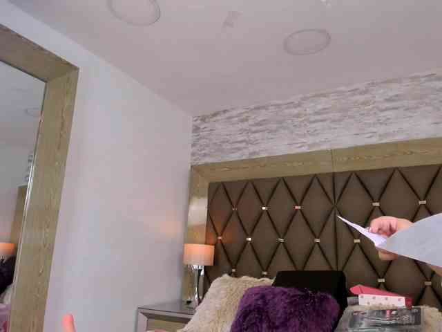 SabrinaLuke webcam