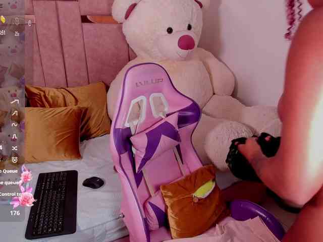allyson-claire webcam