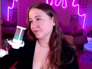 LizzyShine Porn Show