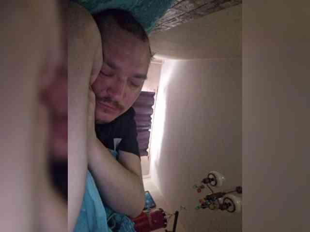 Djudik-1 Live Webcam on BongaCams