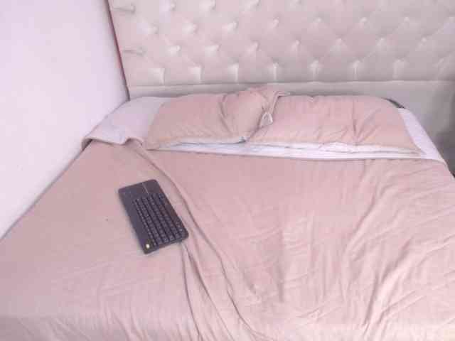 EimmyHotty webcam