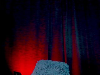 Evah-lee Porn Show