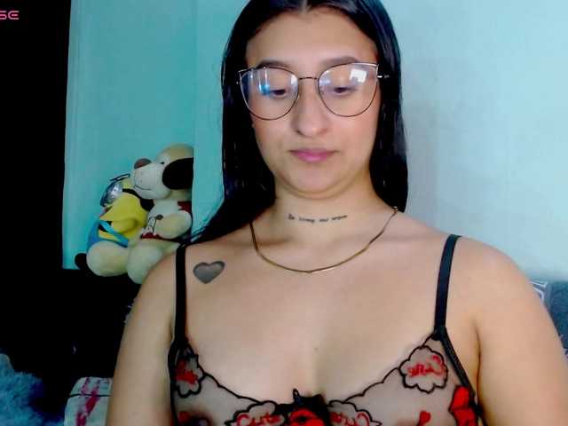 Evah-lee's BongaCams show and profile