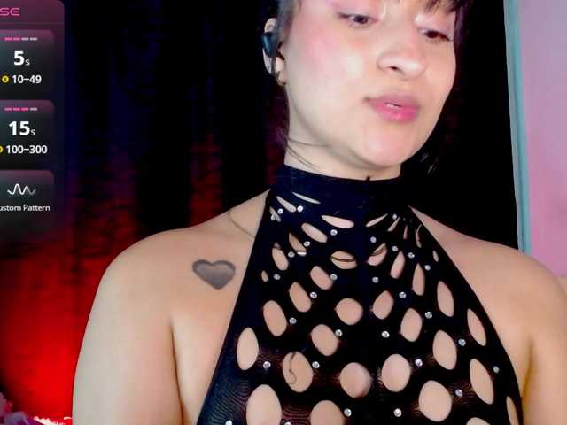 Evah-lee's BongaCams show and profile