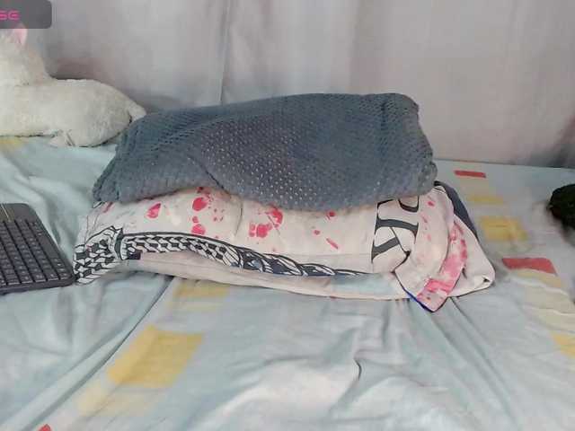 Evah-lee's BongaCams show and profile