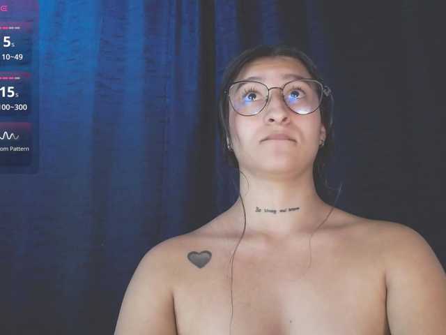 Evah-lee's BongaCams show and profile