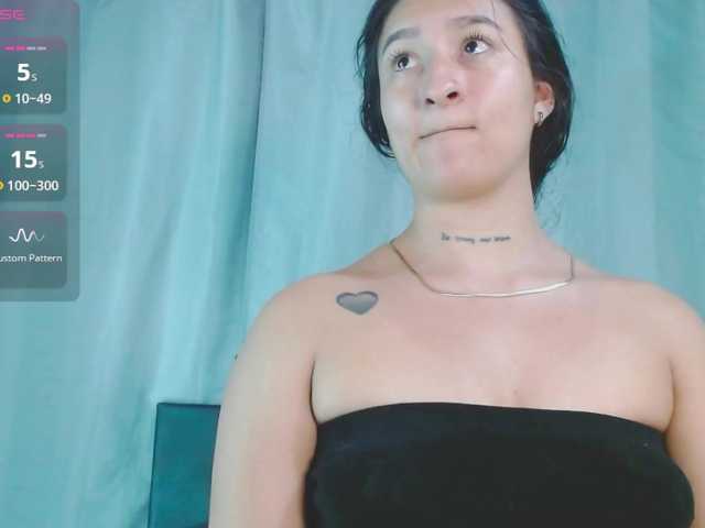 Evah-lee's BongaCams show and profile