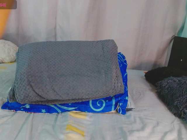 Evah-lee's BongaCams show and profile