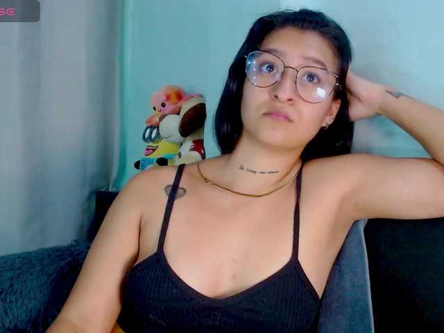 Evah-lee's BongaCams show and profile