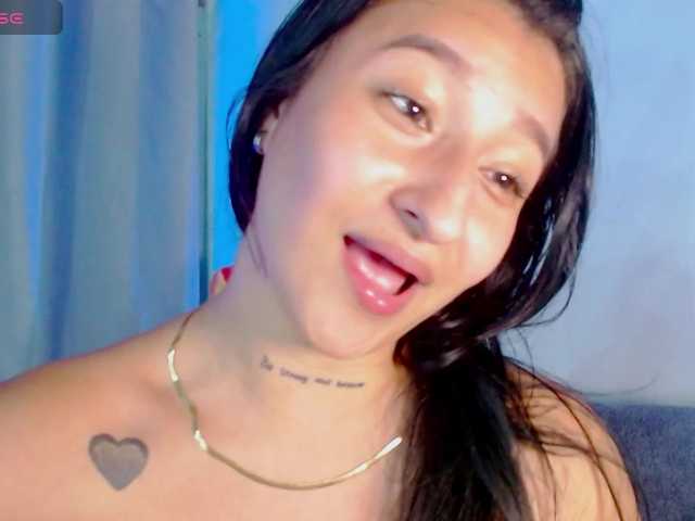 Evah-lee's BongaCams show and profile