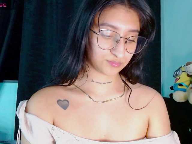 Evah-lee's BongaCams show and profile