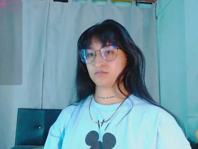 Evah-lee's BongaCams show and profile