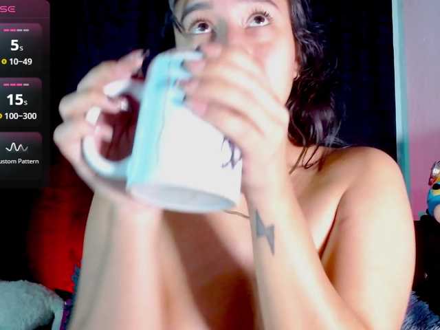 Evah-lee's BongaCams show and profile