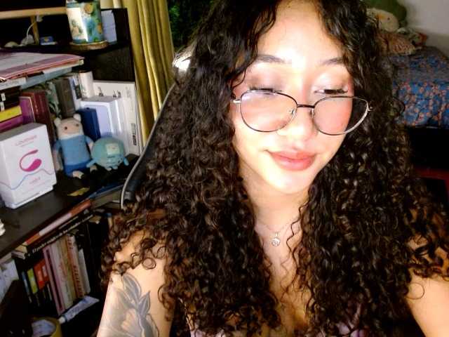 clitia-xx's BongaCams show and profile