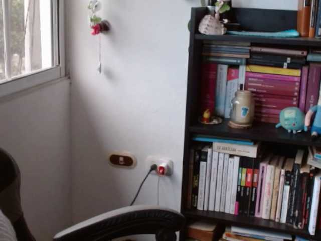 clitia-xx webcam bongacams model stream image