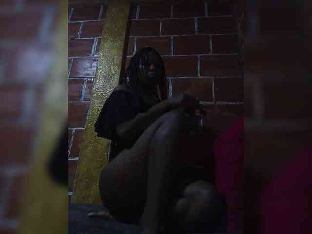 Caramelito18 webcam