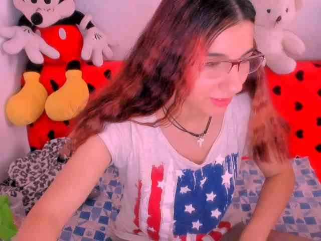Sarahlluna webcam