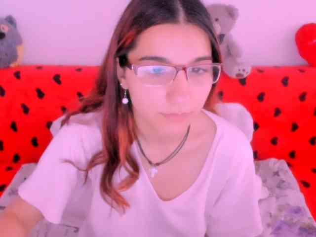 Sarahlluna webcam