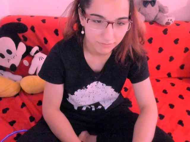 Sarahlluna webcam