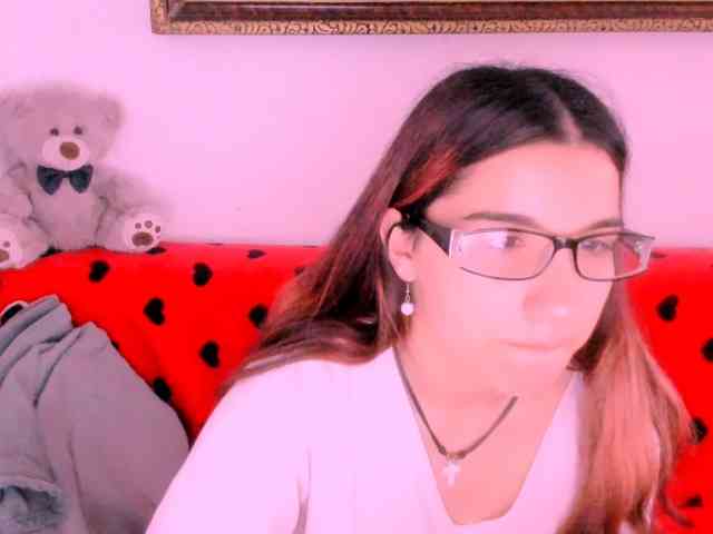 Sarahlluna webcam