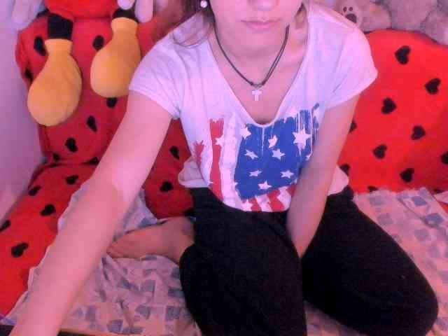 Sarahlluna webcam