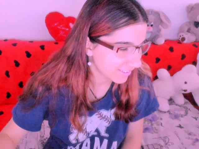 Sarahlluna webcam