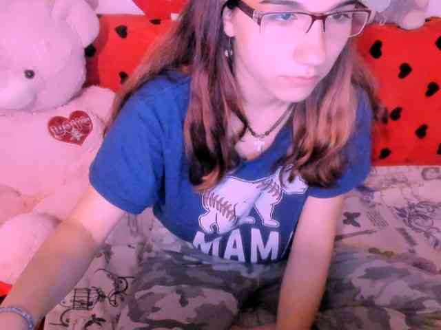 Sarahlluna webcam