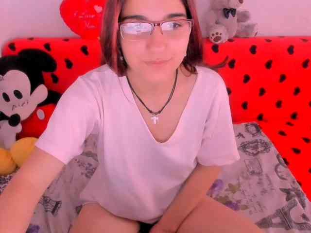 Sarahlluna webcam