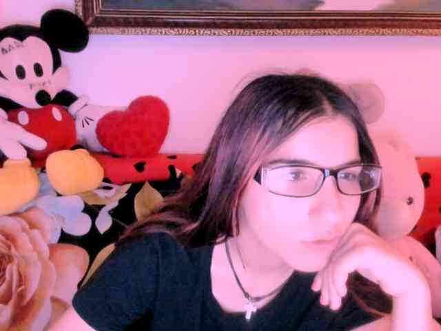 Sarahlluna webcam