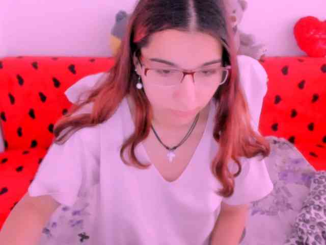Sarahlluna webcam