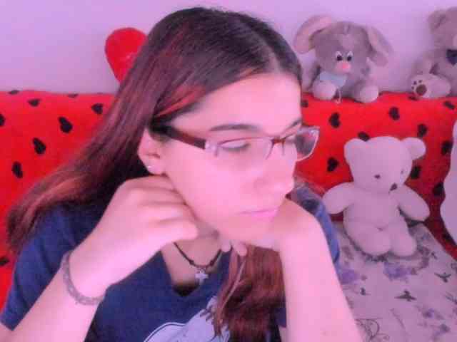 Sarahlluna webcam