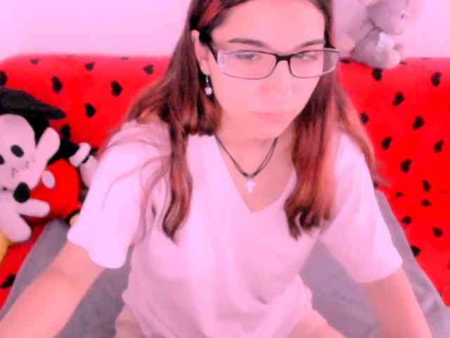 Sarahlluna webcam