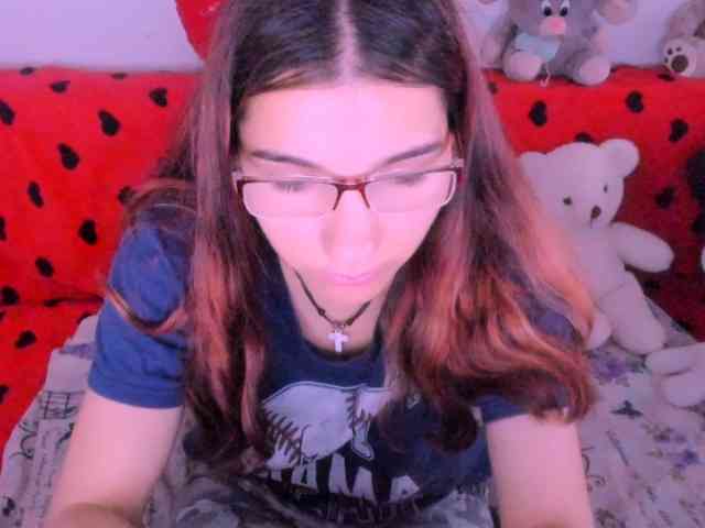 Sarahlluna webcam