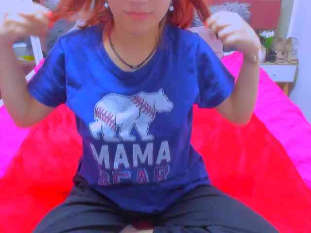 Sarahlluna webcam