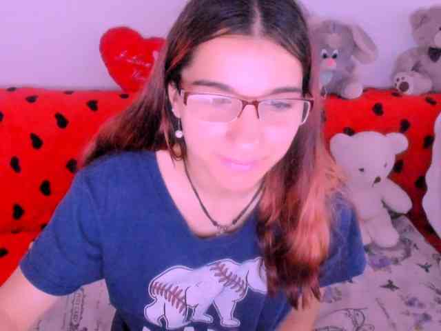Sarahlluna webcam